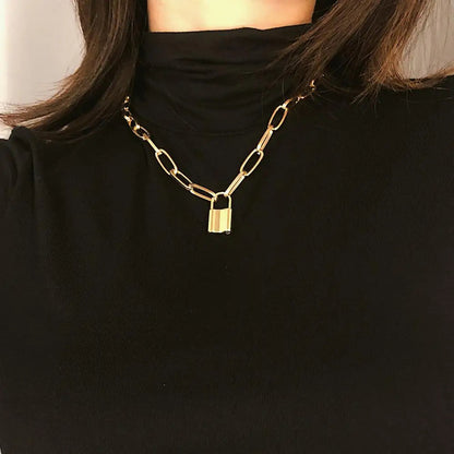 Retro Portrait Exaggerated Thick Chain Necklace Double Layer Cool Chain Hip Hop Necklace Short Clavicle Chain
