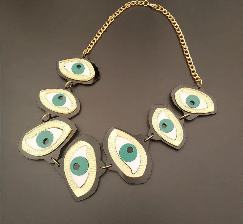Green Eyes Earrings & Necklace Set