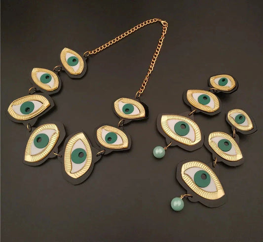 Green Eyes Earrings & Necklace Set