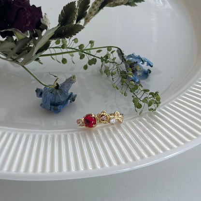 [] Red Gem Rose Ring