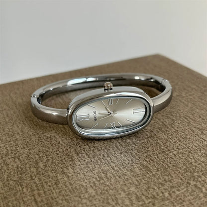 Minimalist Oval Bracelet Watch