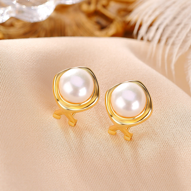 Tessa Pearl Halo Stud Earrings