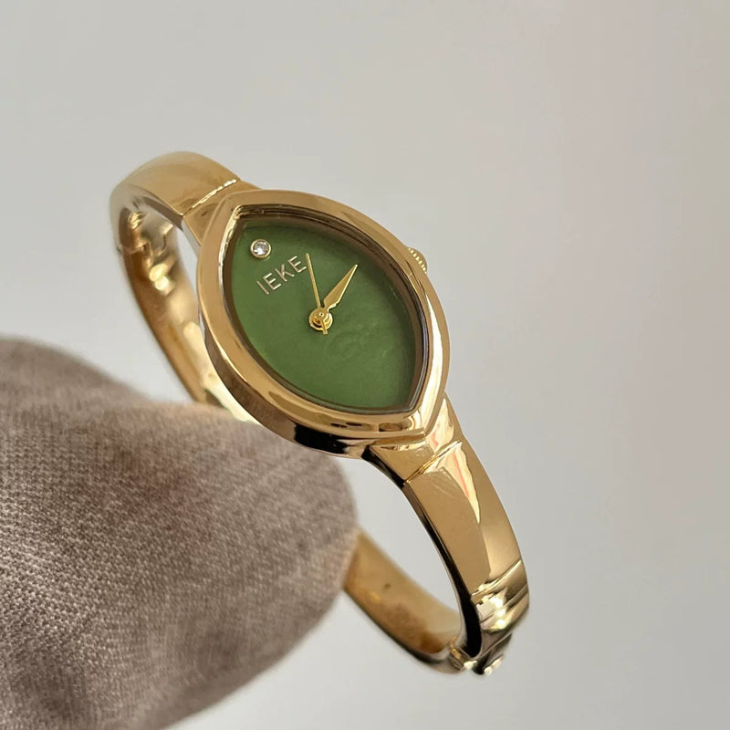 Oval Bracelet Watch With Metal Strap