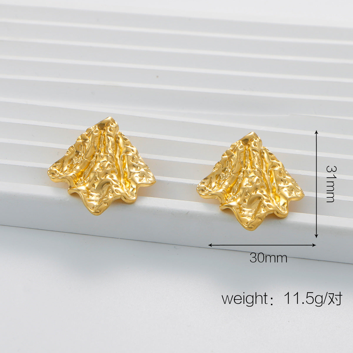 Courtlyn Hammered Irregular Earrings