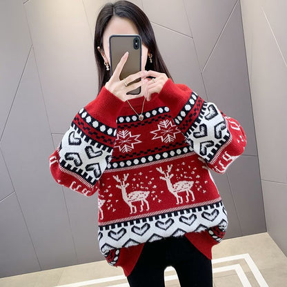 Women's Chunky Knit Sweater with Festive Reindeer Motif and Modern Design