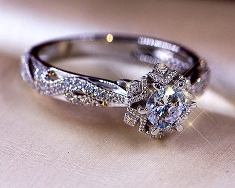 Shining Snowflake Ring