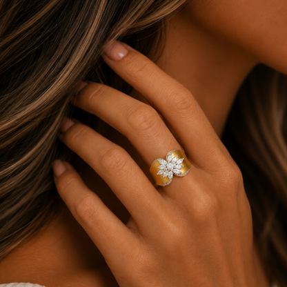 “dahlia” Gold Ring