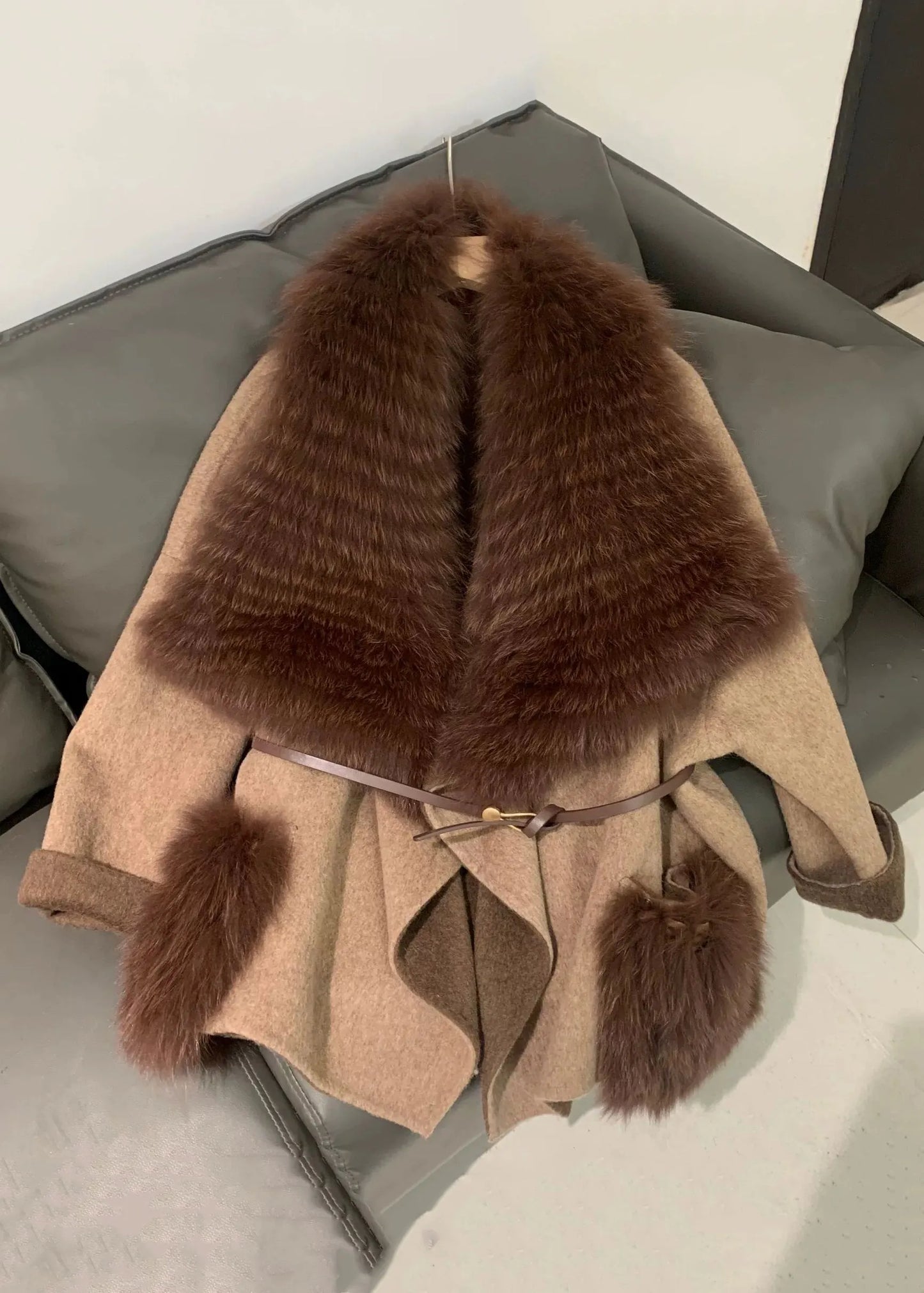 Stylish Black Fur Collar Patchwork Leather and Fur Coats Winter