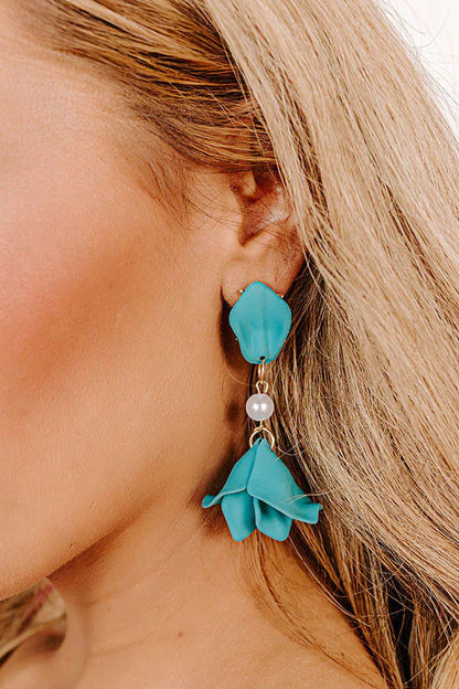 And Heartfelt Flower Pearl Earrings