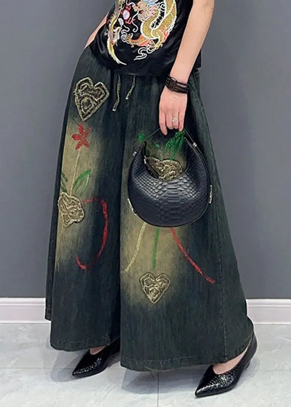 Embroideried Pockets Wide Leg Jeans
