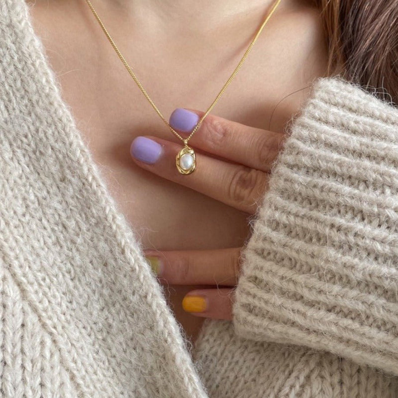 Dorothy Pearl Necklace