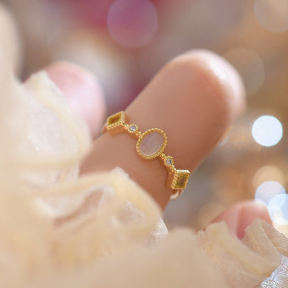 Lyra Baroque Ring