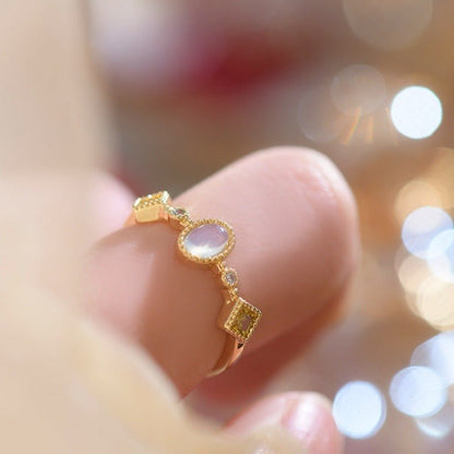 Lyra Baroque Ring