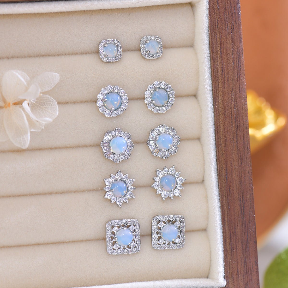 Baroque Stud Earrings - Rachelle