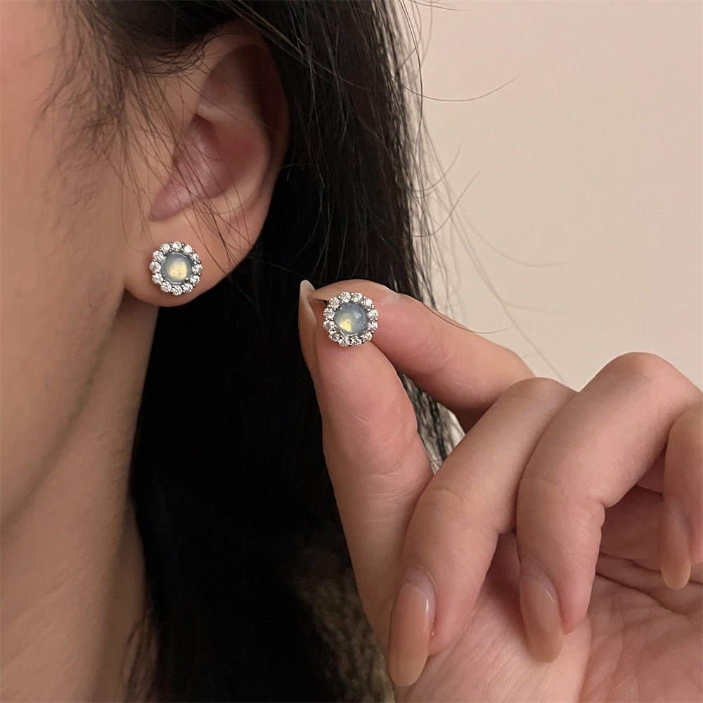 Baroque Stud Earrings - Shelly