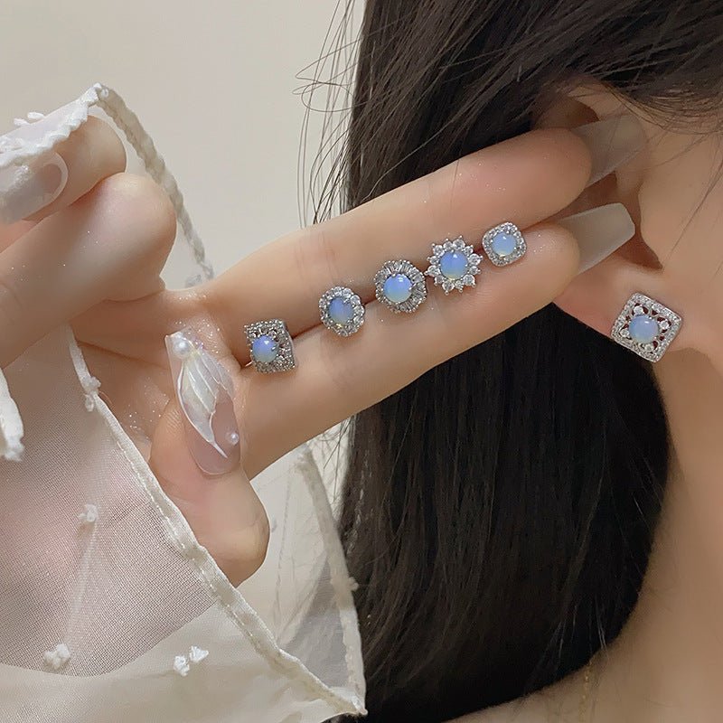 Baroque Stud Earrings - Shelly