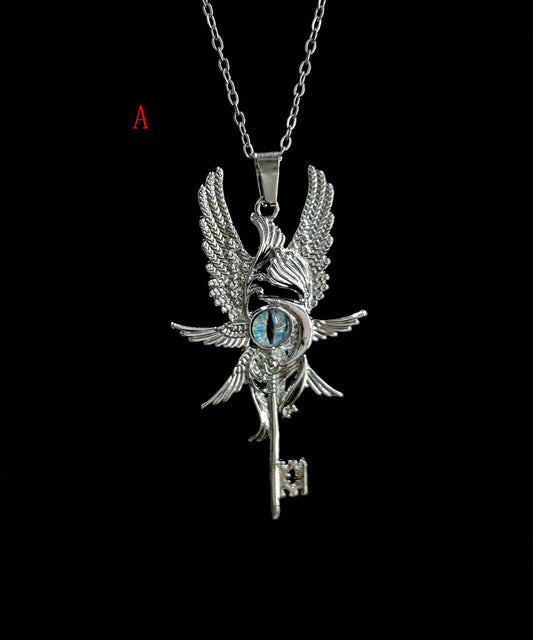 Light Design Metal Pendant Necklace