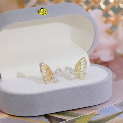 [] Lara Butterfly Stud Earrings