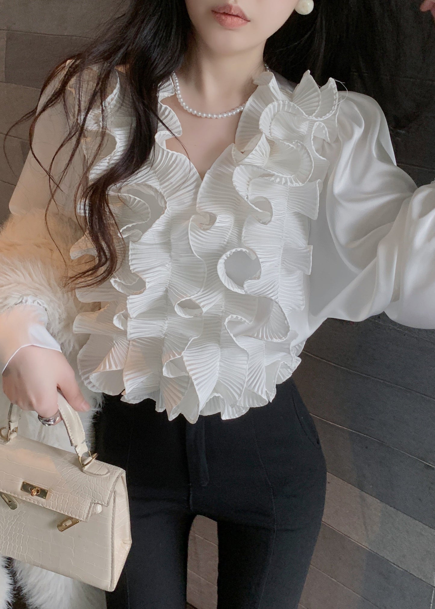 White V Neck Ruffled Chiffon Blouses Spring