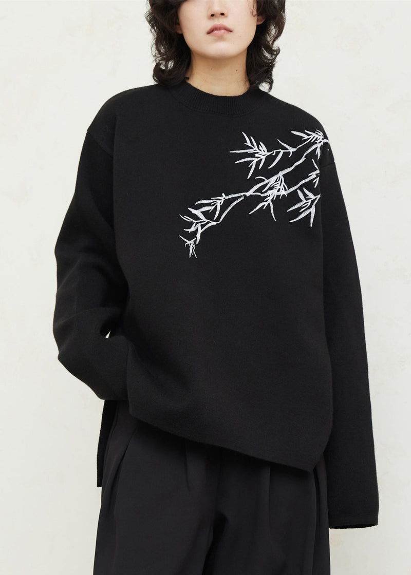 Original Design Black O-neck Embroidered Thick Cotton Knit Sweaters Fall