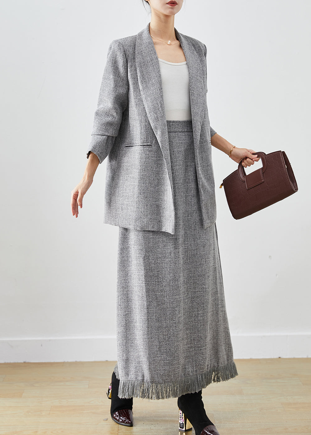 Grey Tasseled Linen Sets 2 Pieces Winter