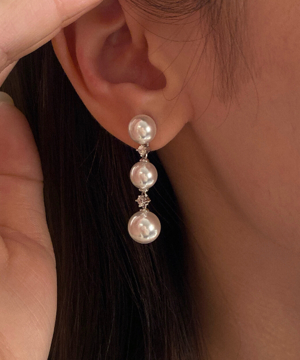 Light Zircon White Pearl Tassel Earrings