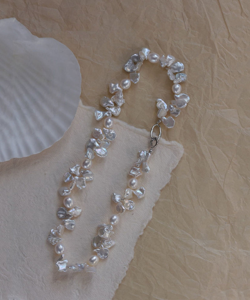 White Alloy Petal Pearl Princess Necklace