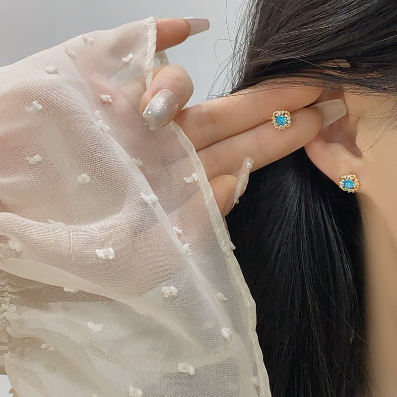 Capri Oceanlight Stud Earrings