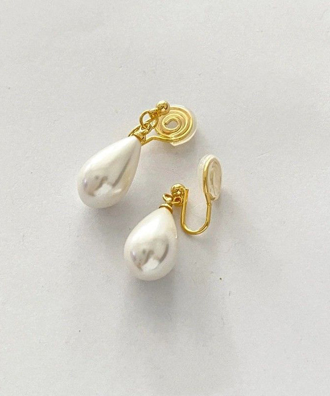 Gold Copper Alloy Pearl Water Drop Stud Earrings