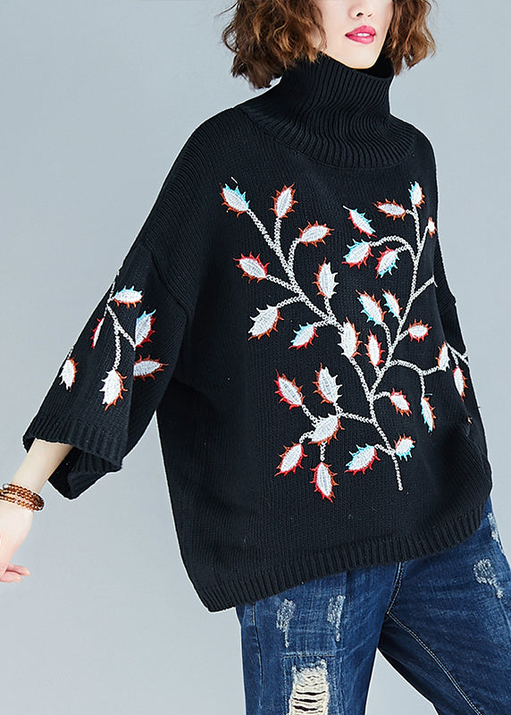 Black Hign Neck Embroideried Knit Short Sweater Spring