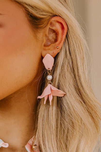And Heartfelt Flower Pearl Earrings