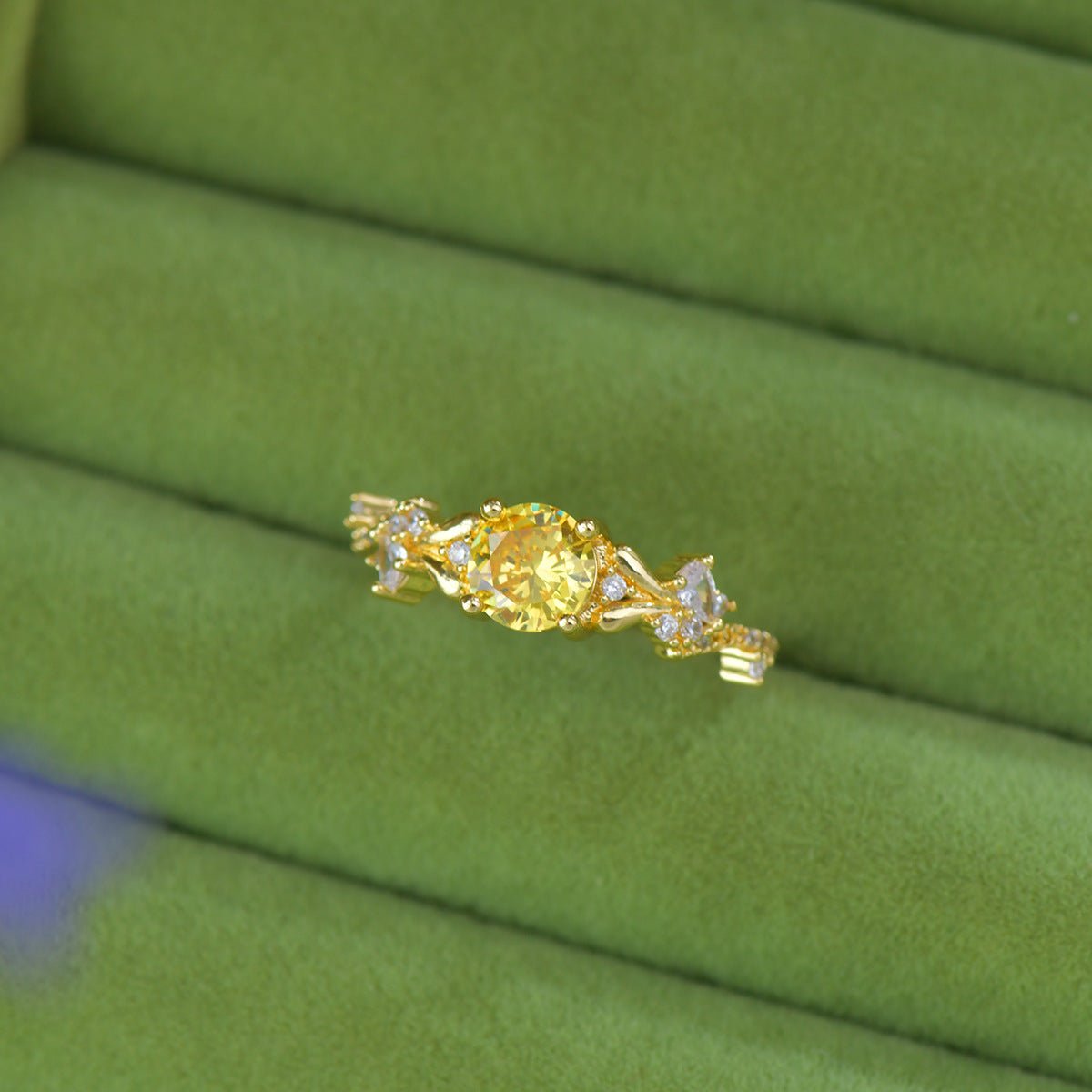 Citrine Starlet Ring