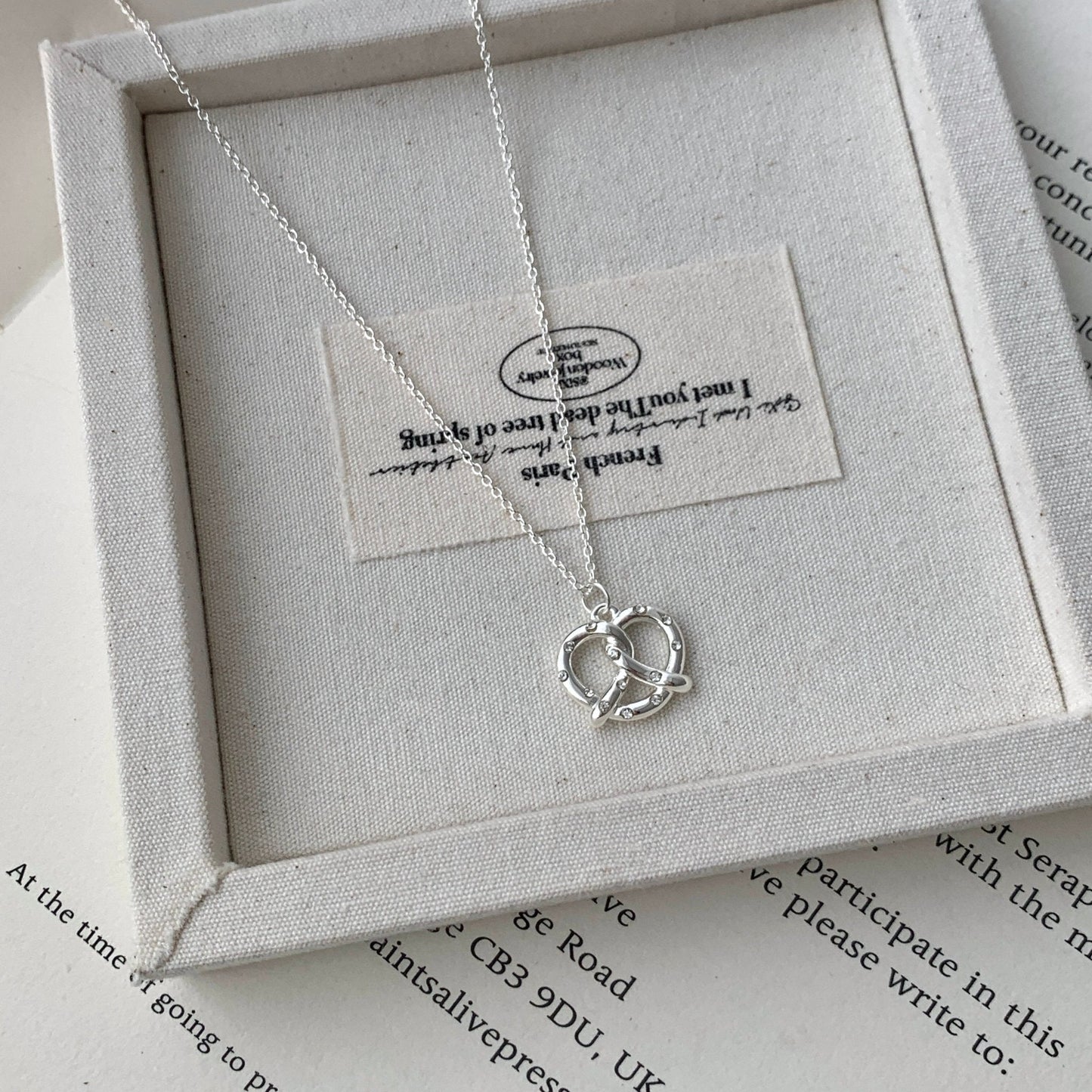 [] Pretzel Necklace