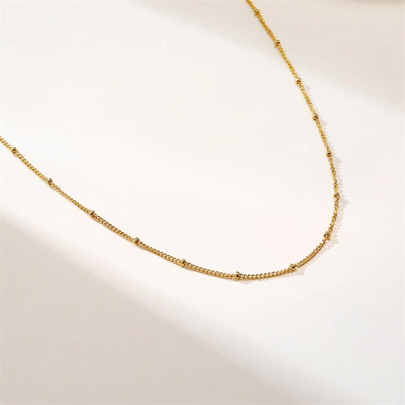 Yrsa Minimalist Gold Necklace