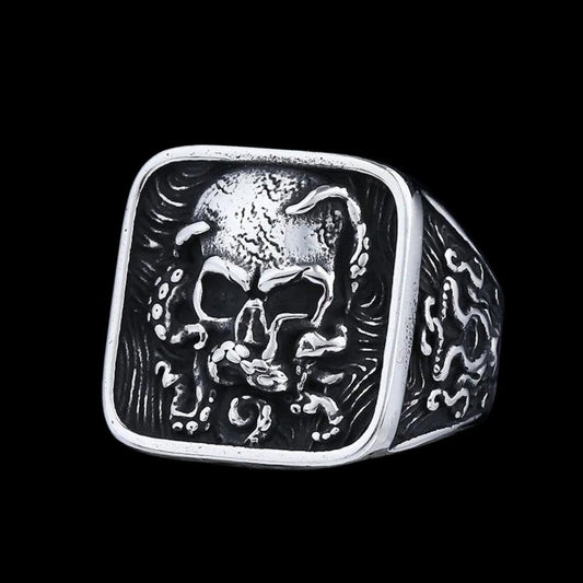 Curse of Davy Jones Ring
