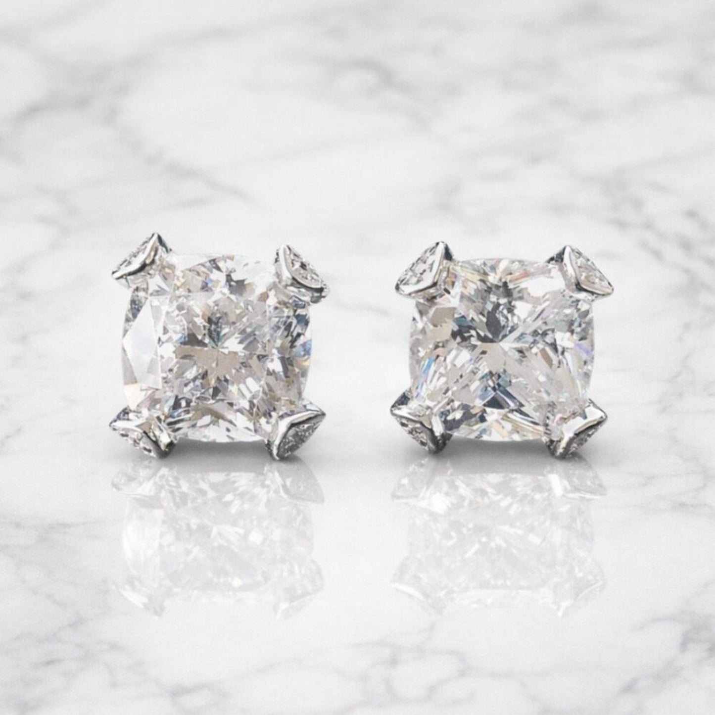 "riley" Silver Stud Earrings