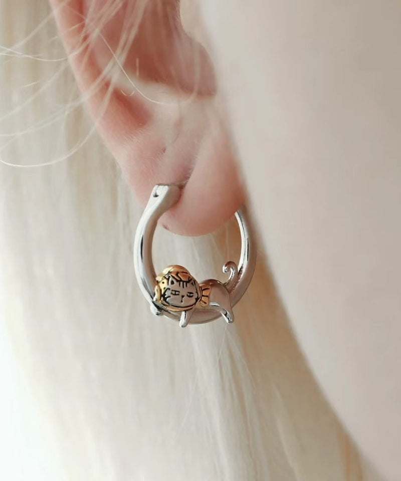 Silk Copper Alloy Kitty Hoop Earrings