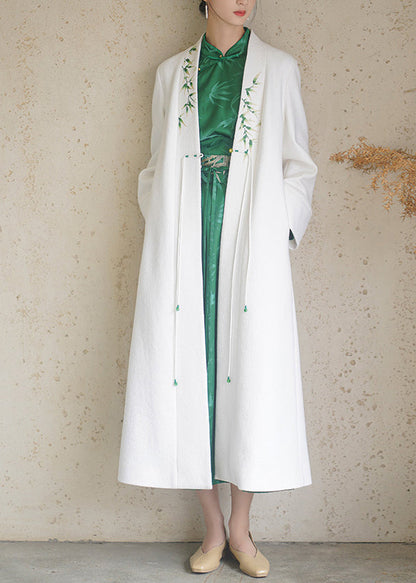 Chinese Style White Tasseled Embroideried Pockets Woolen Coats Winter