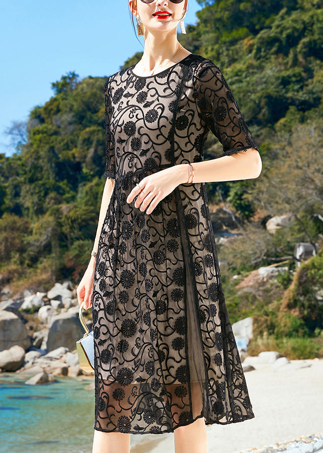 Organic Black O-neck Embroideried Side Open Silk Dinner Dress Short Sleeve