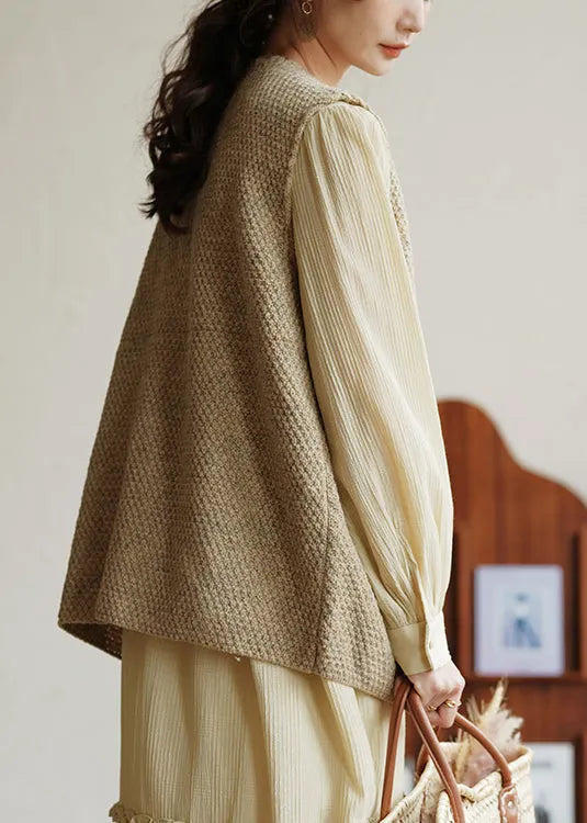 Khaki Embroideried Button Patchwork Knit Waistcoat Sleeveless