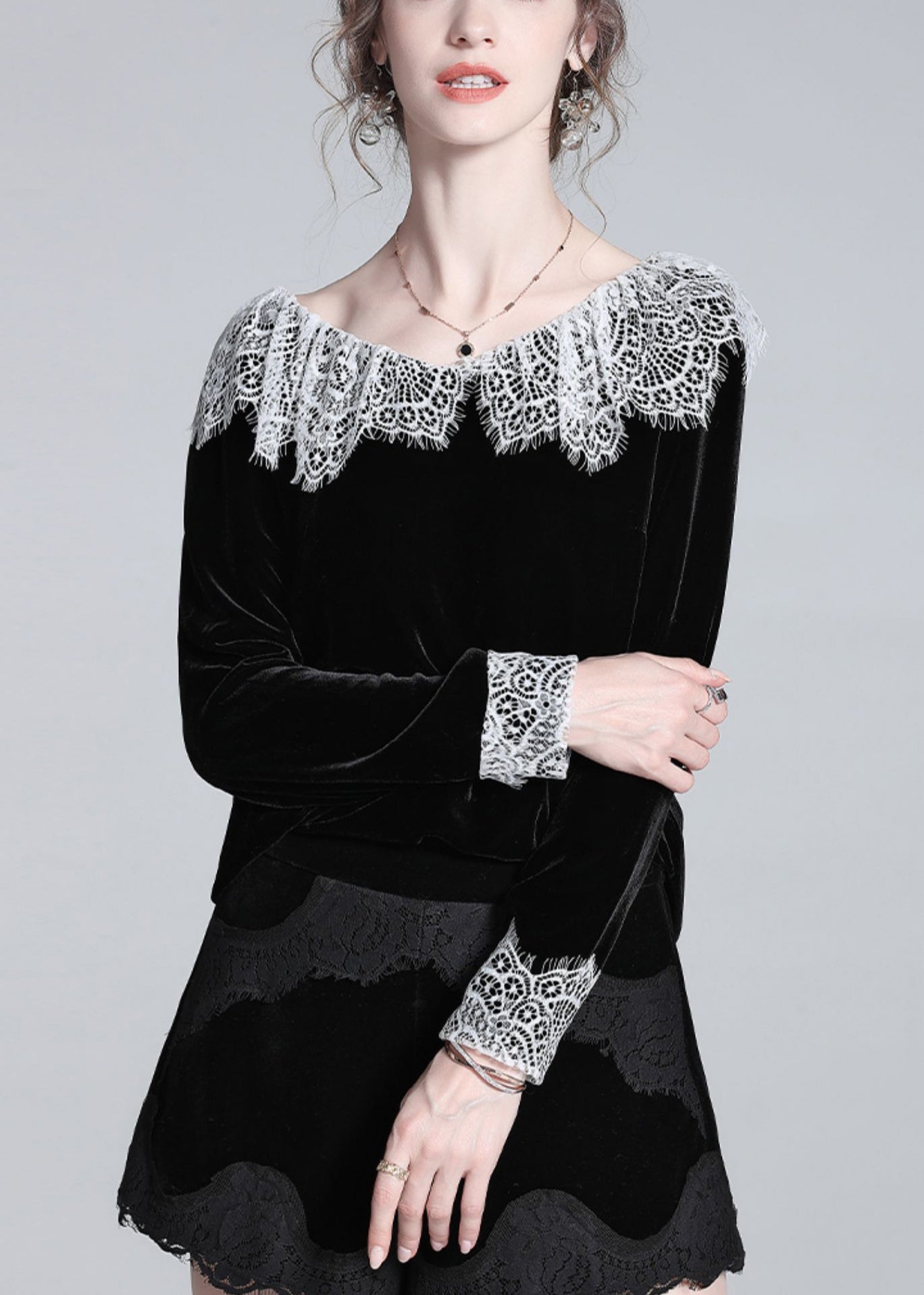 Black Lace Patchwork Silk Velour T Shirt Winter