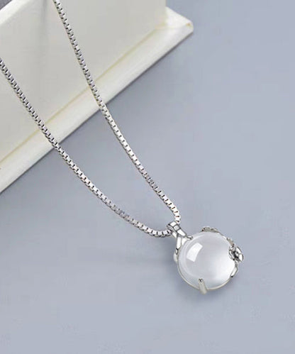 Diy White Silver Silver Chalcedony Plum Blossom Pendant Necklace