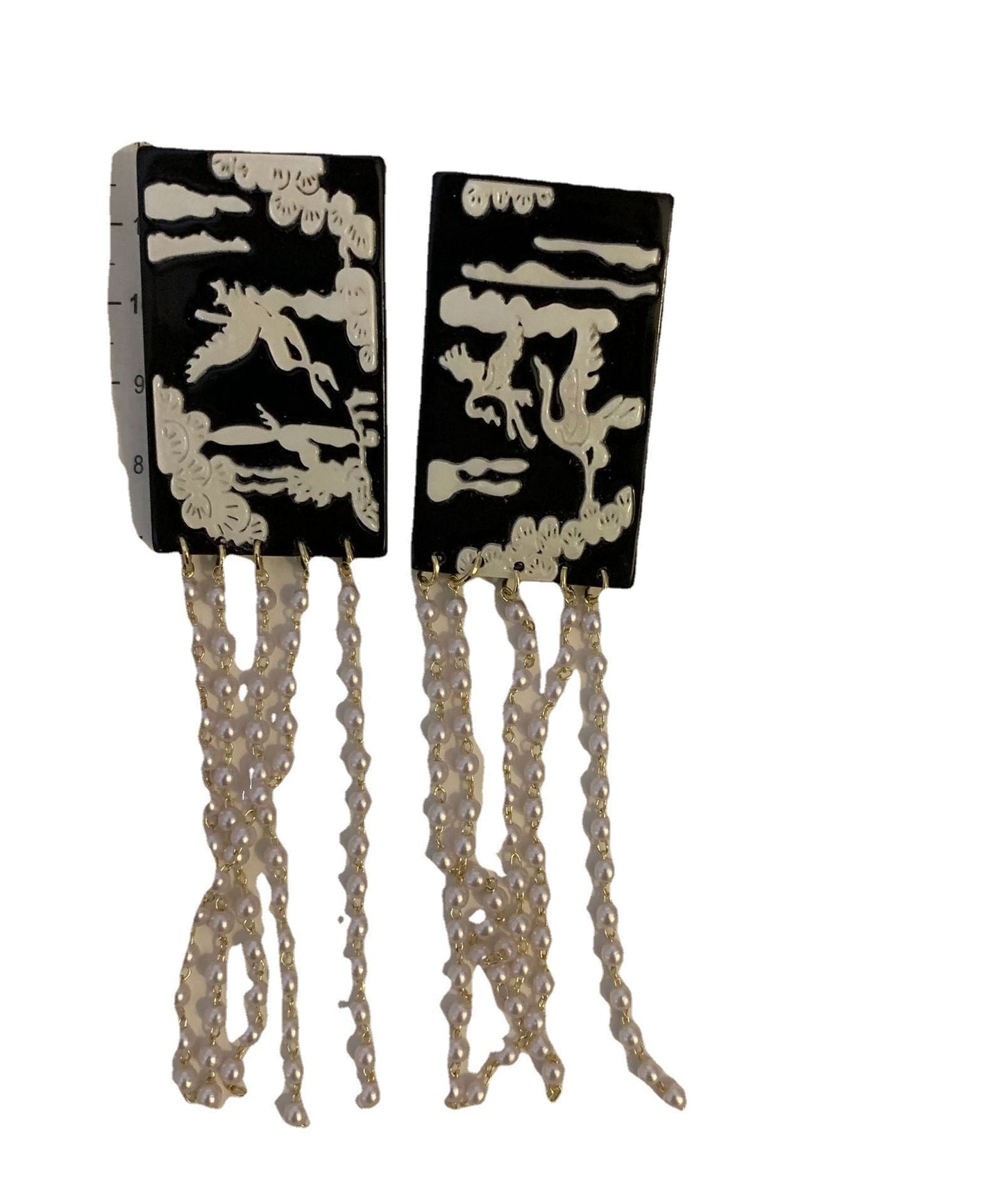 Black Acrylic Pearl Shell Flower Tassel Drop Earrings