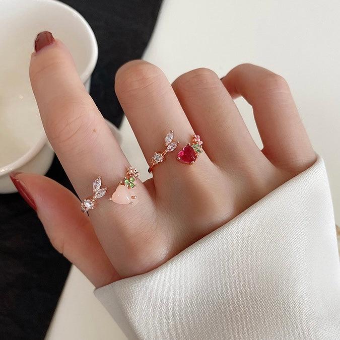 [] Zoe Heart Ring
