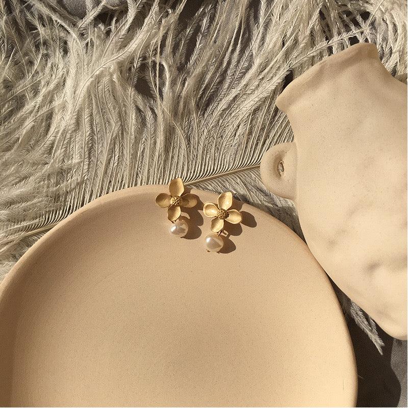 [sample ] Flower Pearl Earrings