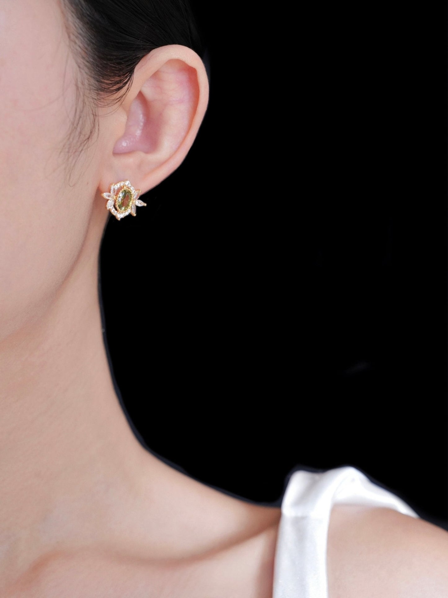 Garden of Eden Stud Earrings