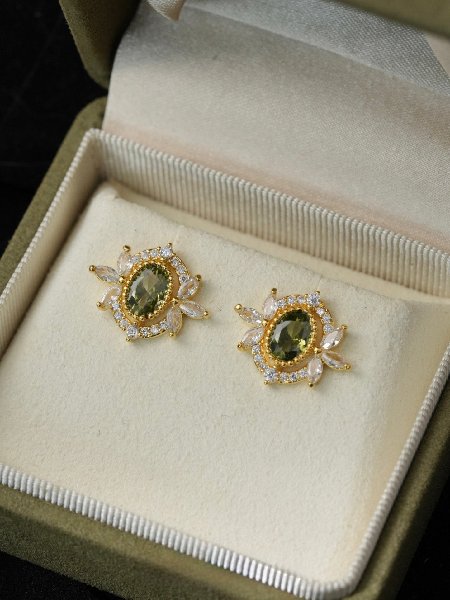 Garden of Eden Stud Earrings