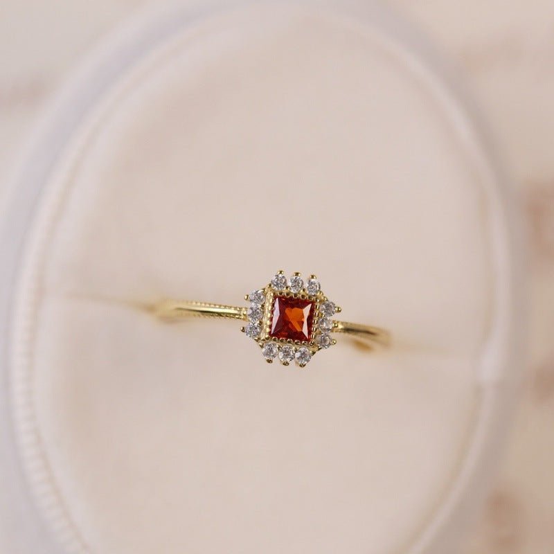 [sample ] Garnet Emberstone Ring