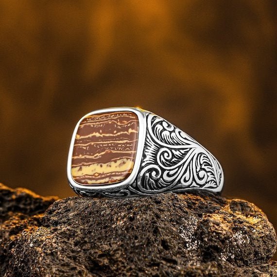 Gem Band Ring