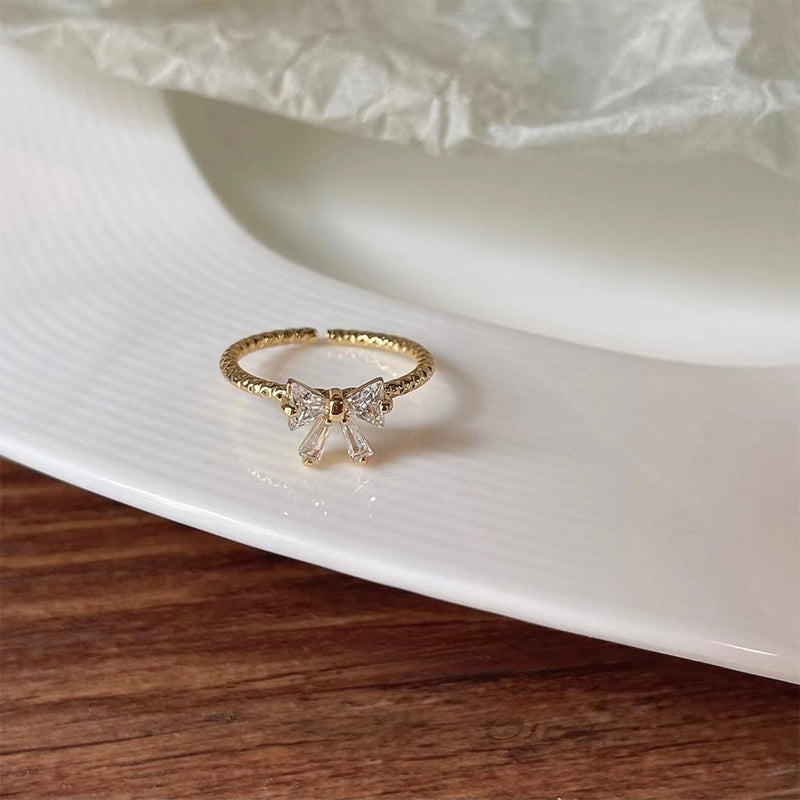 Bow Ring (gold/silver)